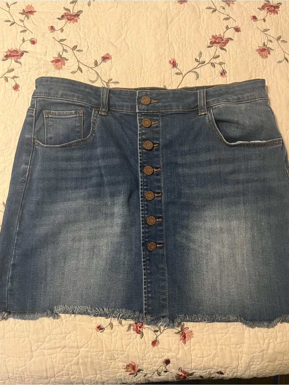 Indigo Blue Button-Front Mini Denim Skirt